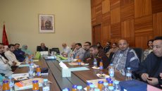 العيون : مائدة مستديرة بالمحكمة الابتدائية تستعرض تحديات مدونة الأسرة وتفتح أبواب نقاش وطني حول حقوق الأسرة المغربية