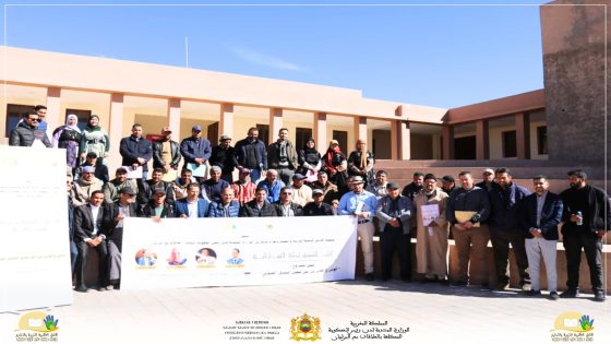 تارودانت : آليات الديمقراطية التشاركية ” عنوان للقاء دراسي نظمته جمعية “الأنامل الذهبية للتربية والتعليم
