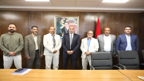 الدارالبيضاء : لقاء بين كاتب الدولة المكلف بالشغل و الجمعية المهنية للمنطقة الصناعية الهراويين