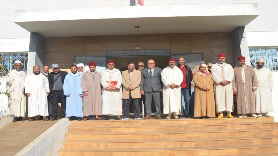 العرائش : تقديم قراءة في كتاب “إمارة المؤمنين: المرجعية الروحية لوسطية الإسلام” بالمجلس العلمي المحلي